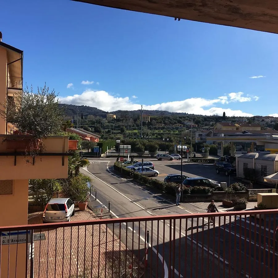 Cabà Holiday Bardolino D'Annunzio Italia